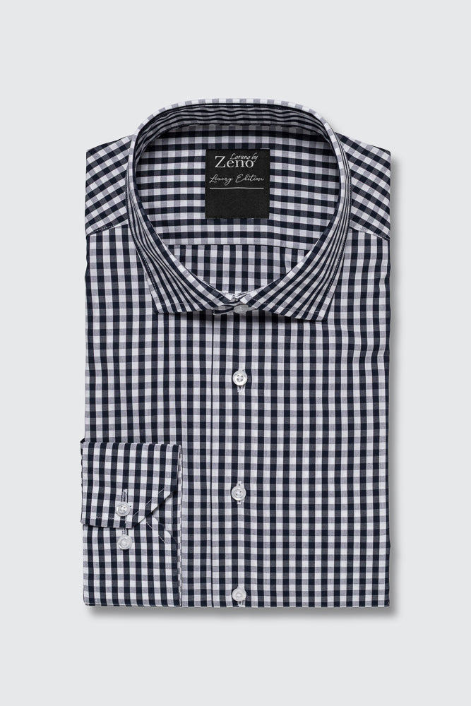 Produktbilde Lugano Ruter Skjorte Regular fit front, marineblå ruter på hvit bunn, enkle mansjetter, Zeno